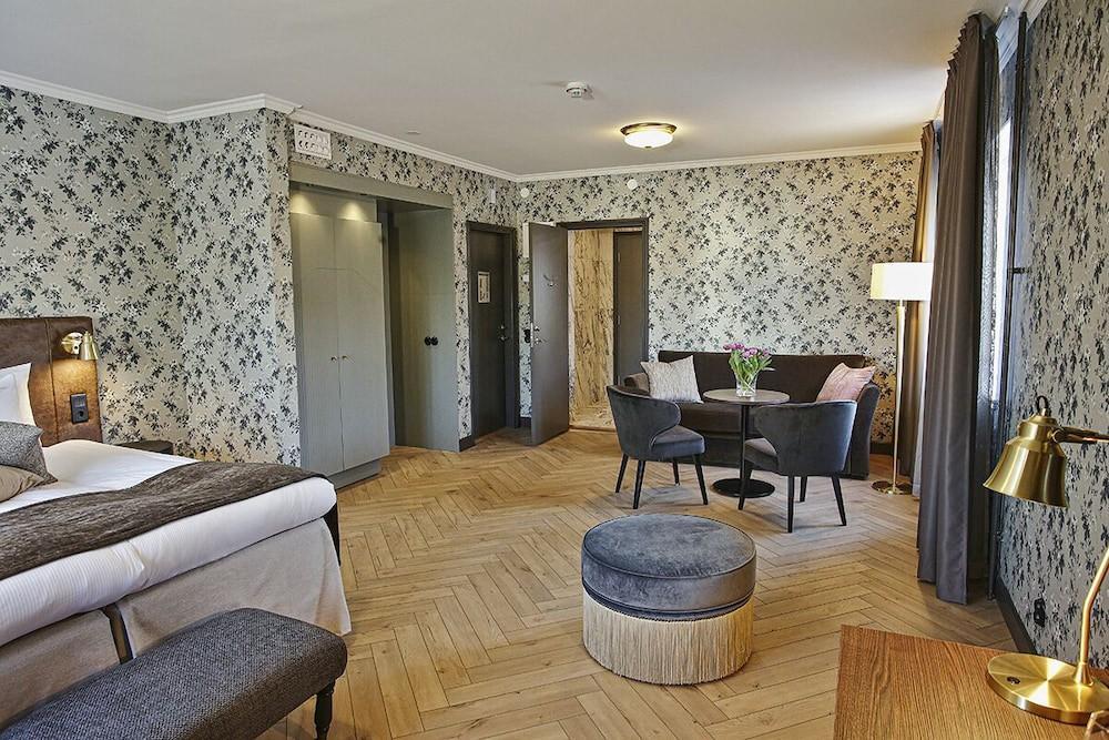 Skara Stadshotell Dış mekan fotoğraf